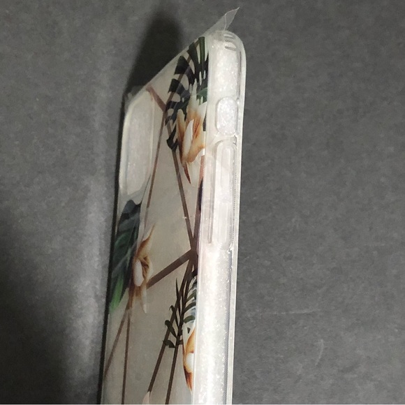 ooooops Green Leaves White Brown Floral w/ Golden Lines iPhone 11 Pro Max Case - Picture 12 of 14